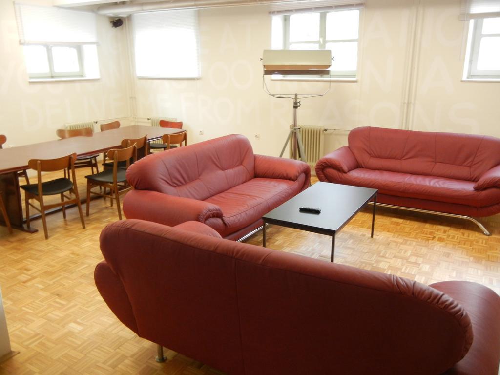 Hostel C - Punkt